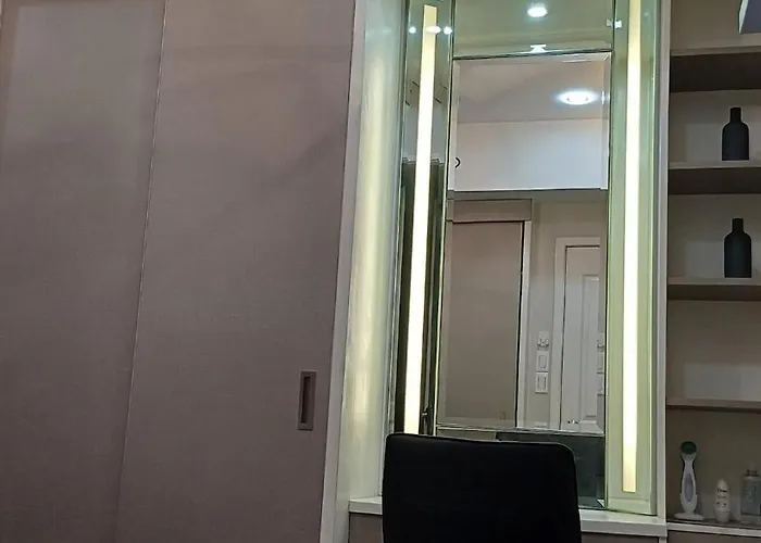 Apartment 2 Bedroom 2 Full Bathrooms, With Feels And A Jet Tub Manila