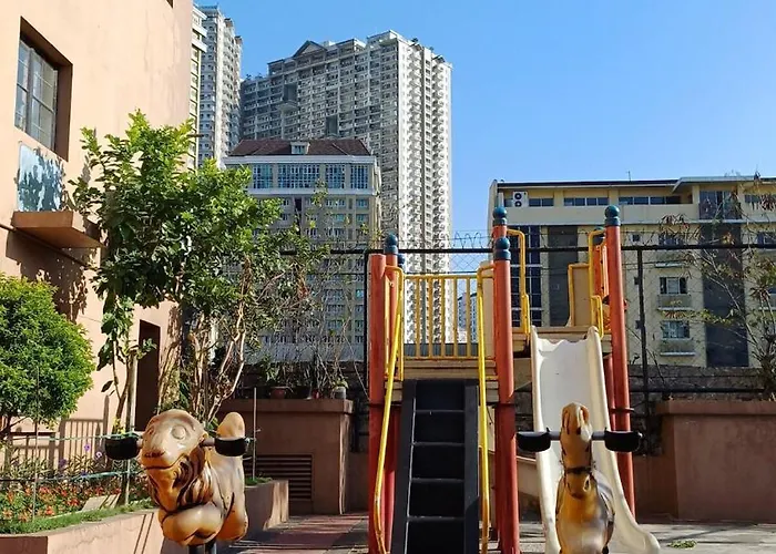 2 Bedroom 2 Full Bathrooms, With Feels And A Jet Tub * Manila